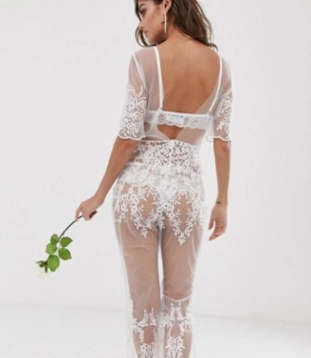 Кружевное прозрачное платье