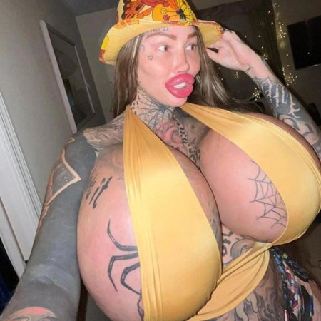 Мария магдалина модель из канады