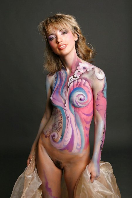 Бодиарт на теле