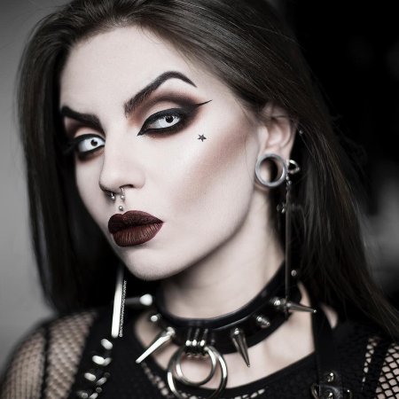 Макияж в стиле готика