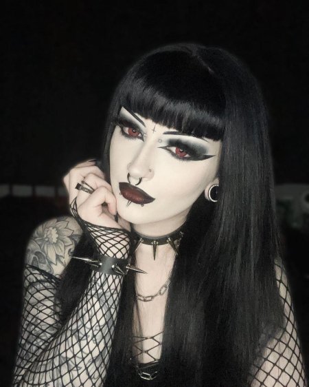 Готический макияж