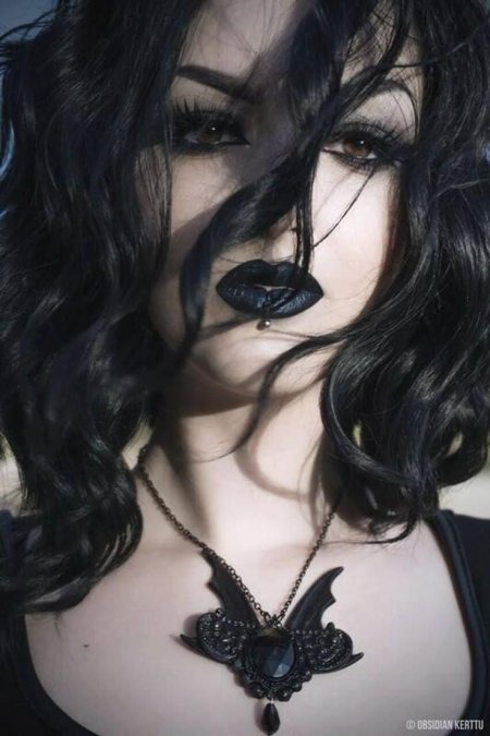 Готические украшения