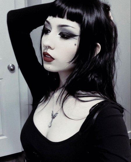 Гот макияж