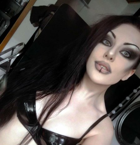 Готический макияж