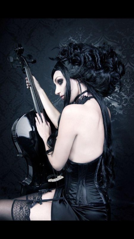 Готические музыканты