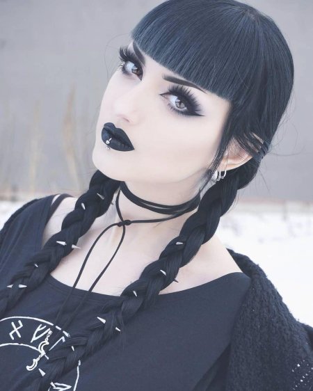 Готический макияж