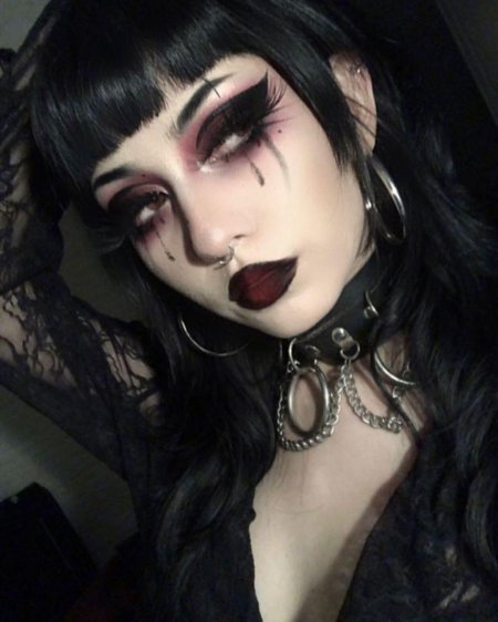 Готический макияж