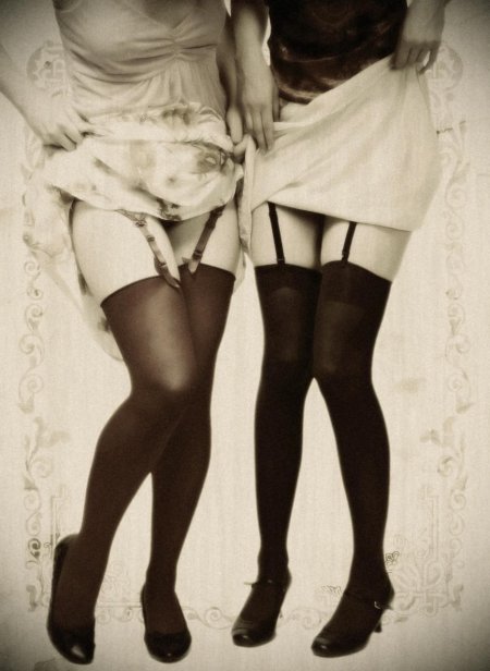 Чулки в ретро стиле