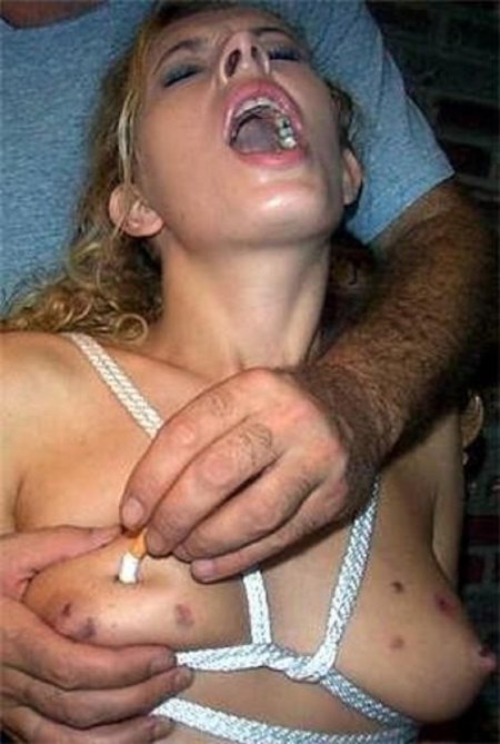 Прижигание пытки сосков