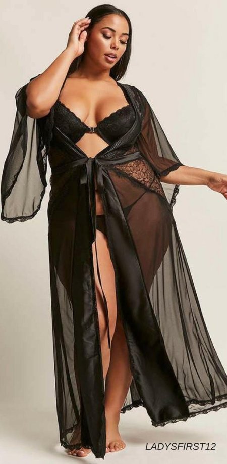 Пеньюары для полных женщин