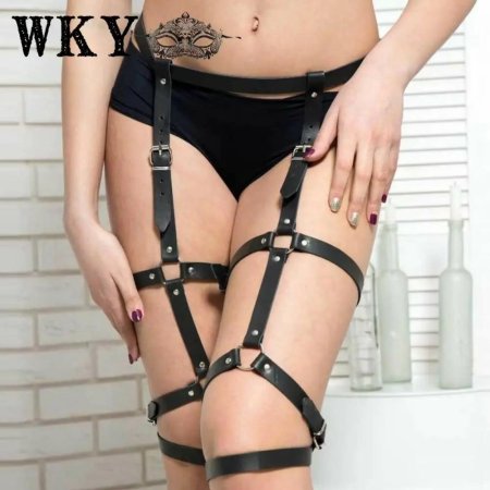 Кожаные трусы женские бдсм