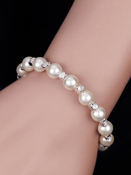 Браслет с жемчугом и цирконием тринити