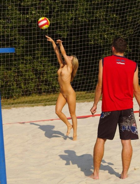 Пляжный волейбол