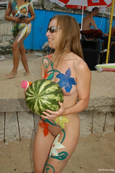 Детский бодиарт на пляже