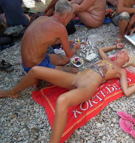 Бикини сексуальные