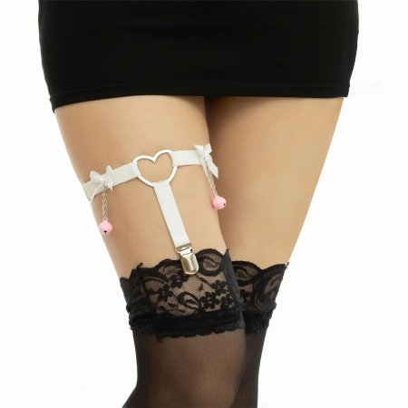 Подвязки с чулками