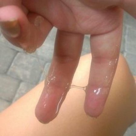 Смазка на пальцах из киски