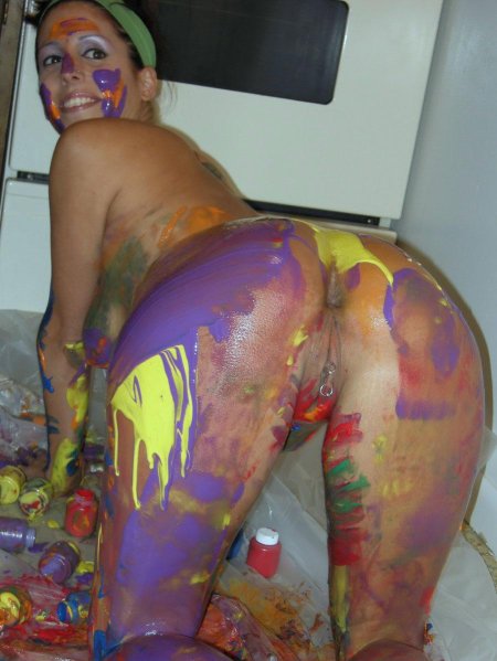 Голые бодиарт