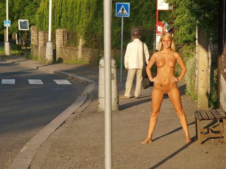 Tereza k holiday голая nude in public video