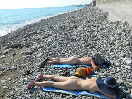 Пляж спутник сочи нудийский