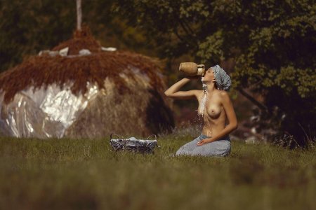 Креативное ню