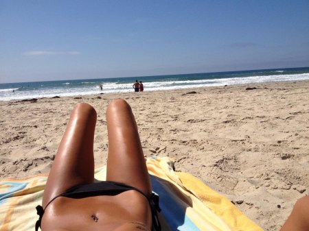 Ножки на пляже