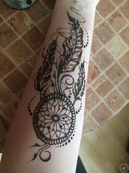 Мехенди хной