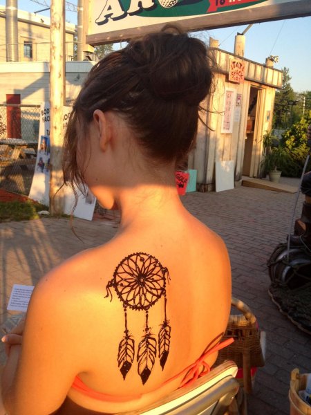 Ловец снов на спине