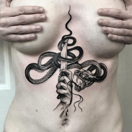 Тату змеи