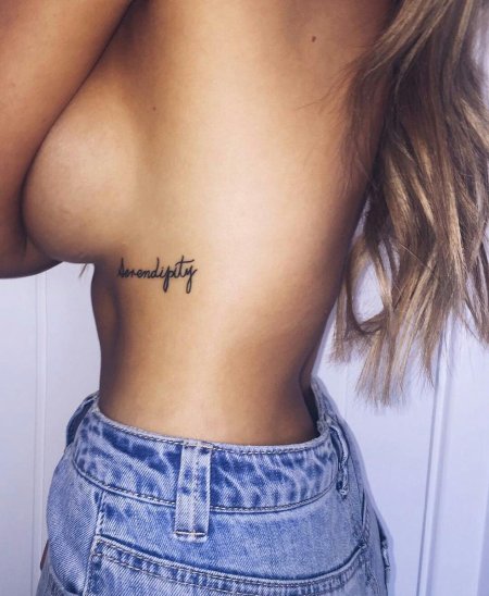 Красивая татуировка