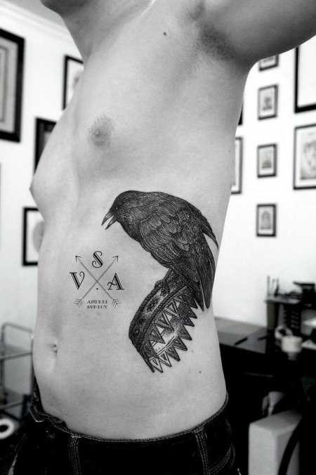 Тату ворон