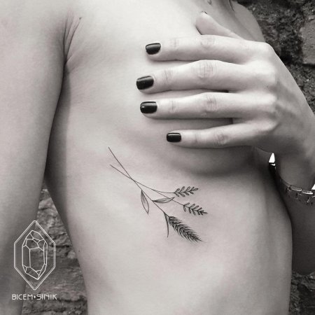 Тату веточка