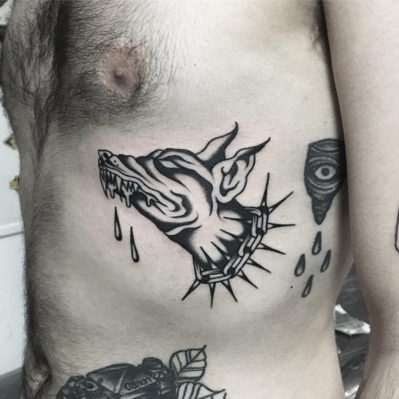 Цербер доберман тату