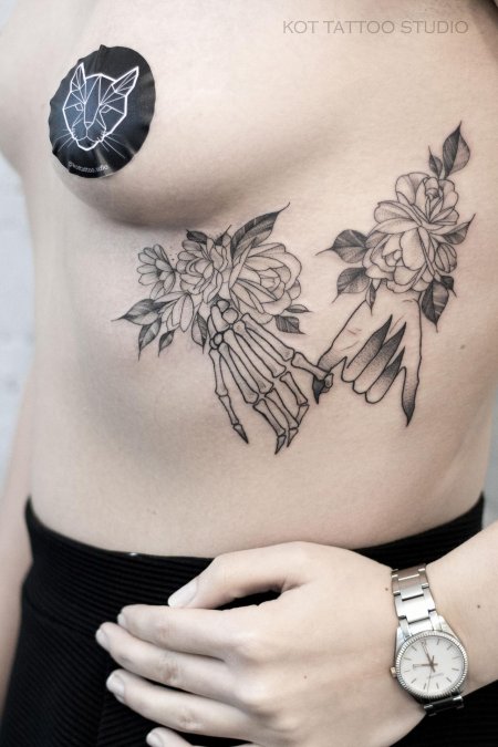 Тату на бок для девушек
