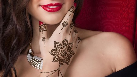 Красивые мехенди