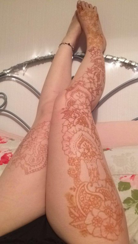 Мехенди на всю ногу