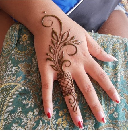 Mehndi design simple henna