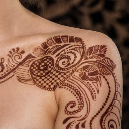 Племенные тату менди