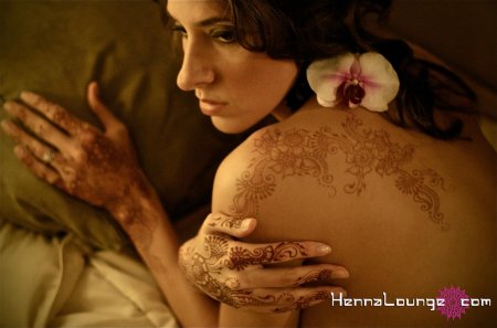 Мехенди на спине