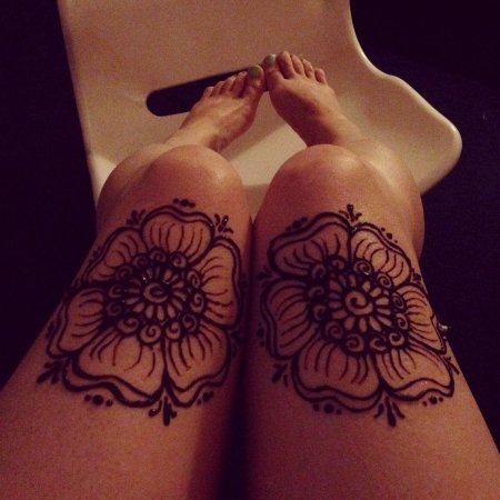 Мехенди хной