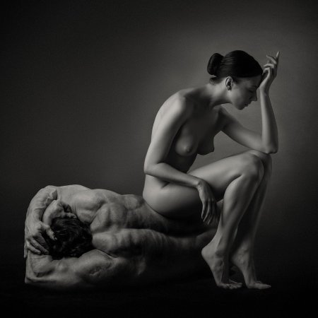 Художественная эротика