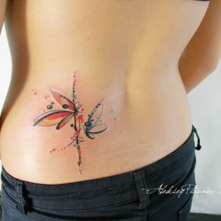 Тату стрекоза