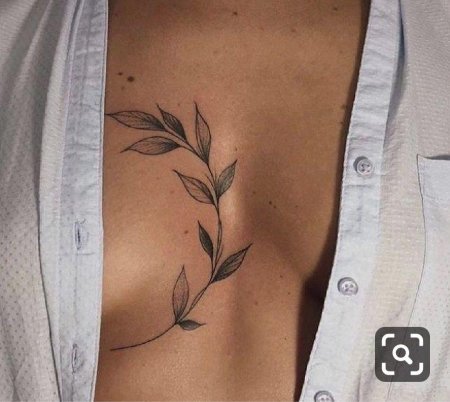 Веточка на ключице тату