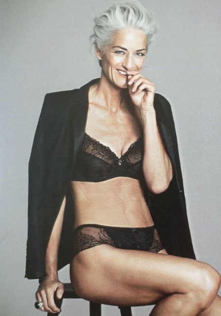 Ясмина росси ню