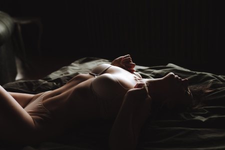 Ню фотосессия для вирта