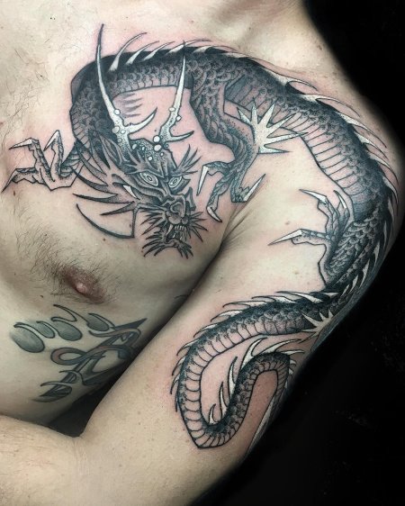 Китайский дракон тату