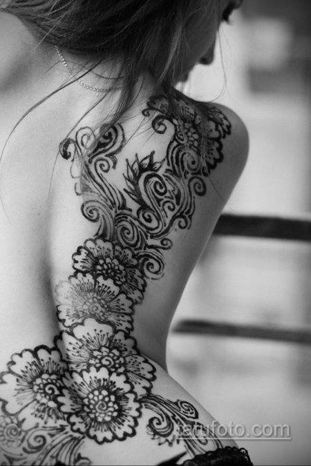 Рисунки хной на плече