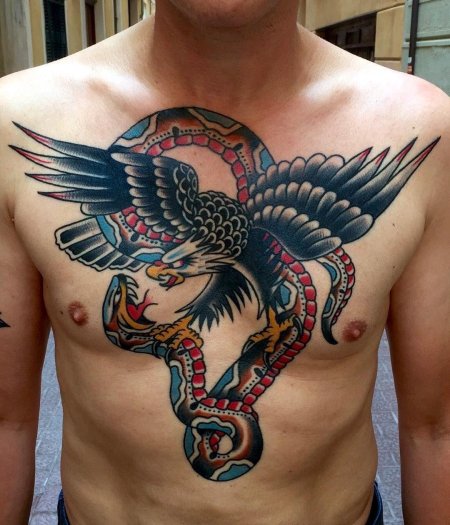 Тату орел и змея