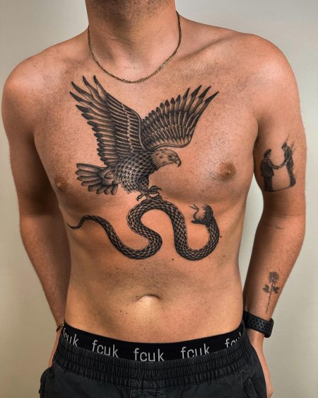 Тату змея мужские