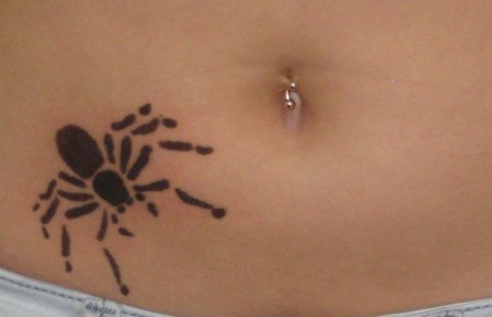 Рисунки хной на теле